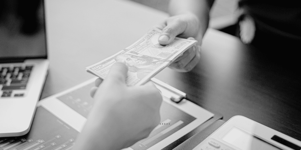 PROJEKT NOWEJ USTAWY O KREDYCIE KONSUMENCKIM – KOMENTARZ MEC. MACIEJA RACZYŃSKIEGO